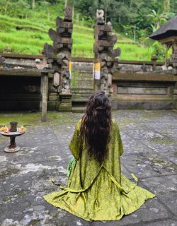 I am in peace.
With what WAS. With what IS.
With what WILL BE.

#connection #trust #selfrespect #intimacy #gratitude